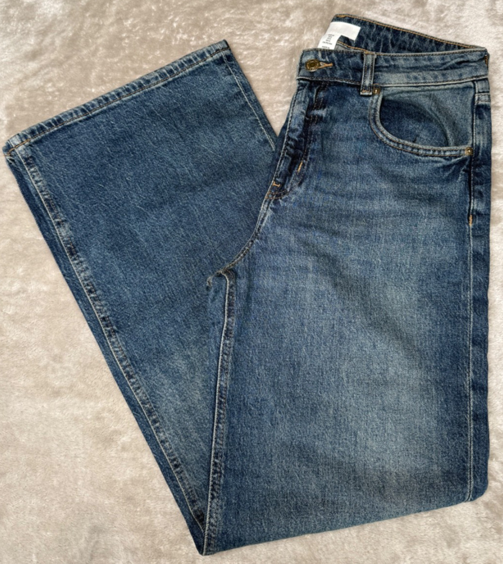 H&M Blue Medium Wash Wide Leg Denim Jeans Womens Size 8 NWOT